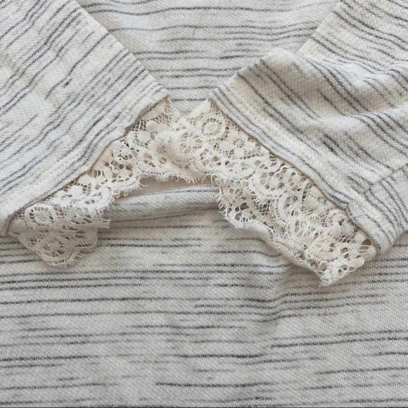 Maison Jules Heathered Lace Contrast Shirt Top - Picture 8 of 9